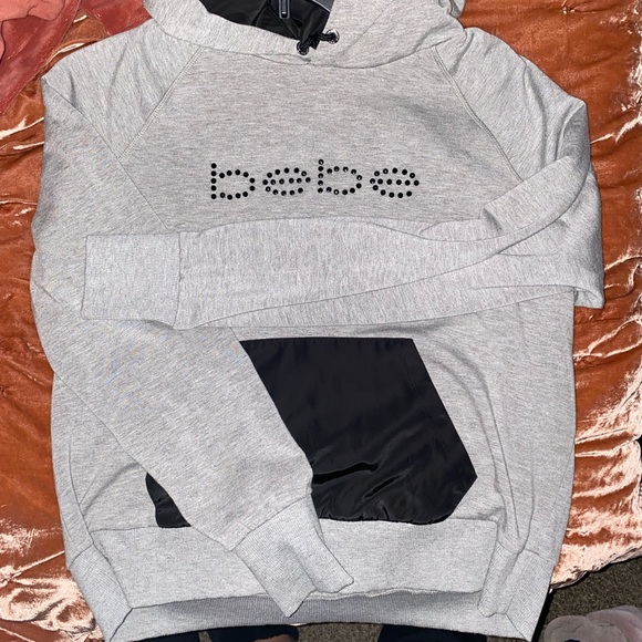 Bebe hoodie of your dreams - Picture 2 of 4